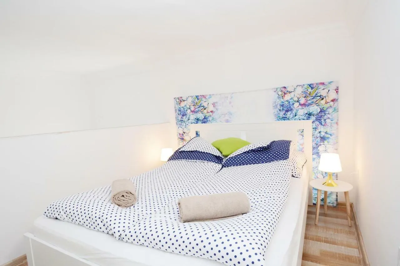 Lillybeth City Center Apartments Budapest 0*,  Hungary
