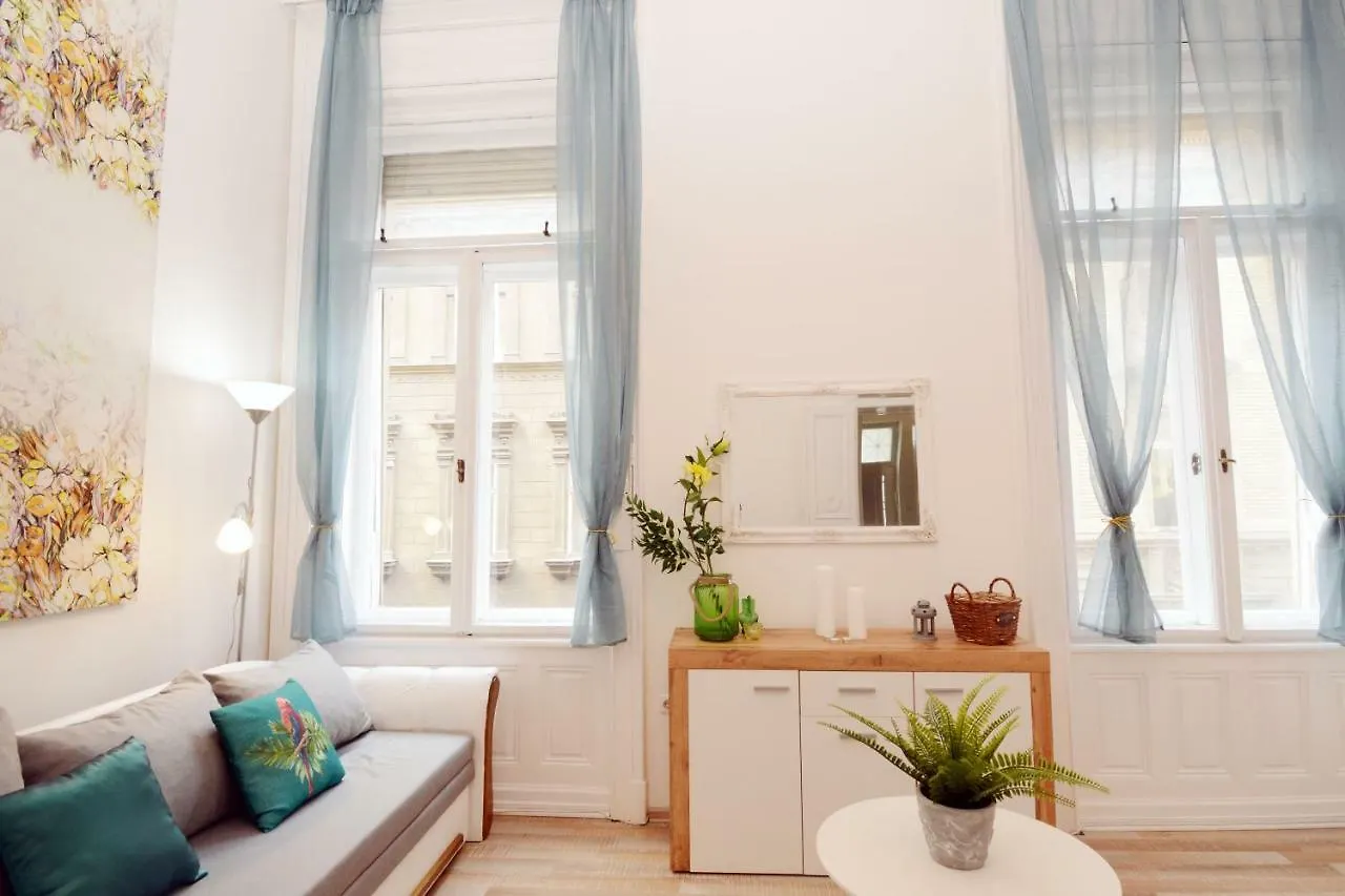 Lillybeth City Center Apartments Budapešť